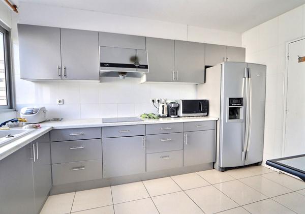 Appartement La Courneuve 5 pièces 104.7 m2