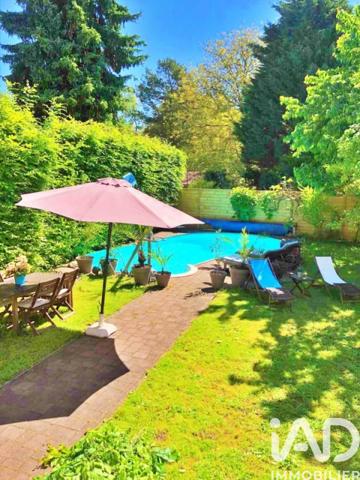Maison à vendre 10 pièces 207,5 m² Strasbourg