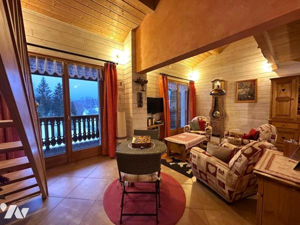 Appartement 2 pièces en duplex avec balcon et garage