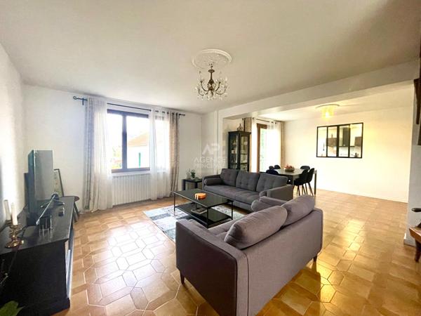 Maison Conflans Sainte Honorine 7 pièce(s) 499 900 € **  - Référence  7365