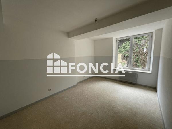 Location Appartement meublé 2 pièces 54.75 m² - 27 AVENUE MARGUERITTE Sedan 08200