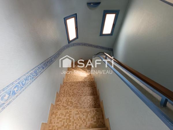 Spacieuse maison de ville centre bourg de Luynes