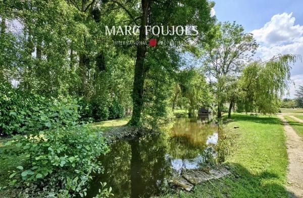 Proche Sancerre – Moulin avec dependance piscine et jaccuzi sur 5 hectares au coeur du Berry