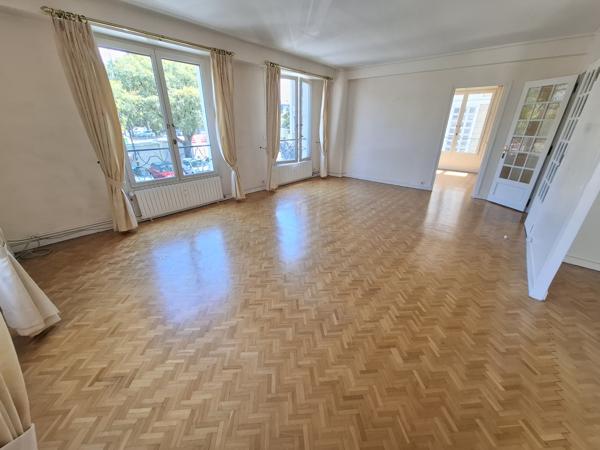 Appartement 5 pièce(s) 3 chambre(s) 129.66 m²