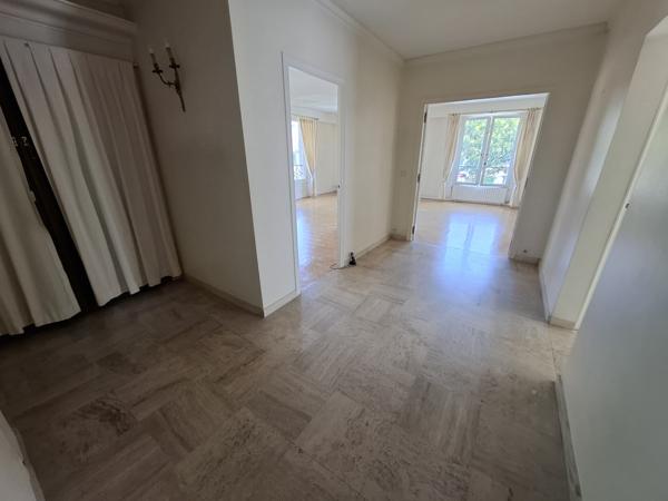 Appartement 5 pièce(s) 3 chambre(s) 129.66 m²