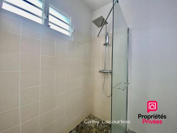 Grand Appartement T3 avec jardin privatif - Bien rare à PETIT BOURG 97170