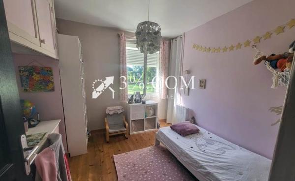 Maison 6 pièce(s) 4 chambre(s) 94 m²