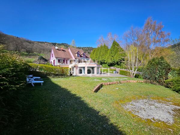 Propriété - 470 m² - 35 ares