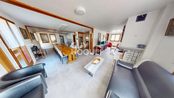 Propriété - 470 m² - 35 ares