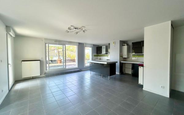 Appartement à vendre    5 pièces • 104,81 m2 Ramonville-Saint-Agne