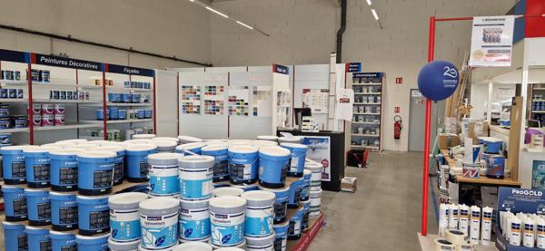 Local Commercial 710m² – Cholet