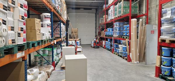 Local Commercial 710m² – Cholet