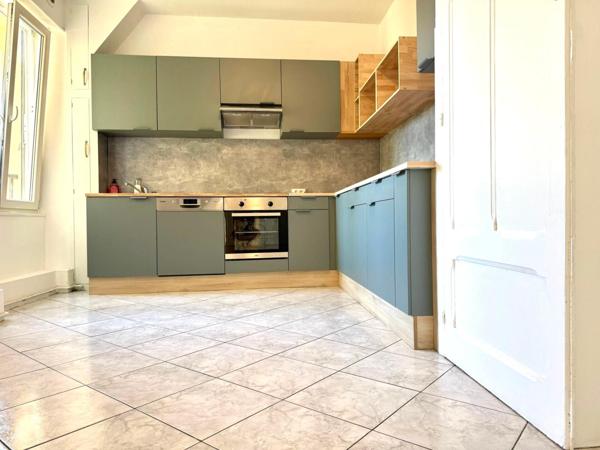 Appartement Haussmanien rénové - 110 m2 - 3 chambres - Centre ville de BELFORT