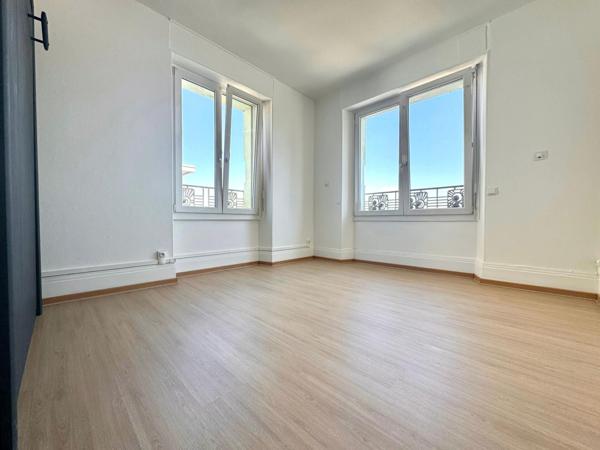 Appartement Haussmanien rénové - 110 m2 - 3 chambres - Centre ville de BELFORT