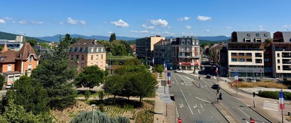 Appartement Haussmanien rénové - 110 m2 - 3 chambres - Centre ville de BELFORT
