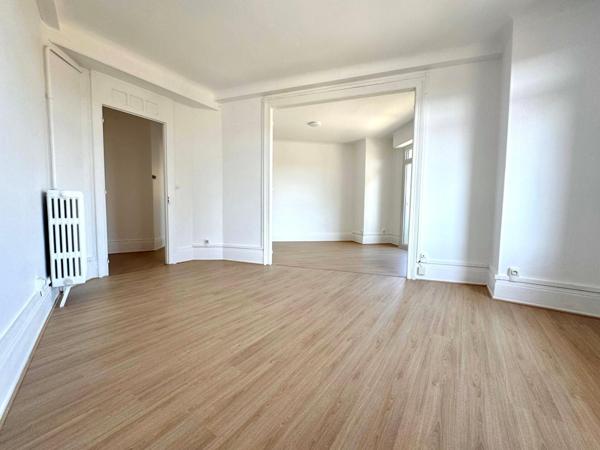 Appartement Haussmanien rénové - 110 m2 - 3 chambres - Centre ville de BELFORT