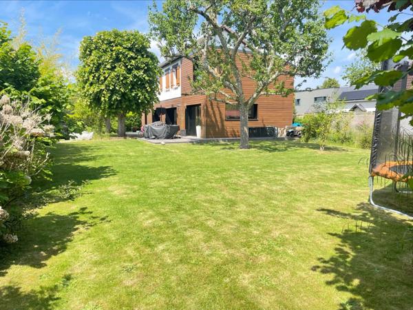 À VENDRE – Maison de 165m² rénovée en 2019 – Quartier calme à Bois-Guillaume (76230)