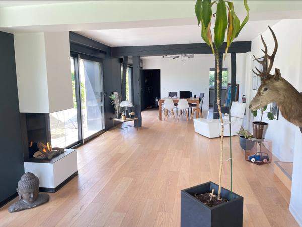 À VENDRE – Maison de 165m² rénovée en 2019 – Quartier calme à Bois-Guillaume (76230)