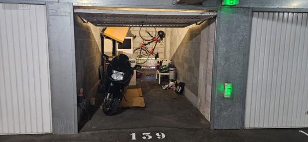 Garage - Parking à vendre à Toulouse en Haute-Garonne (31500), ref : 346