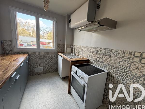 Location appartement 2 pièces 49 m² Maisons-Alfort