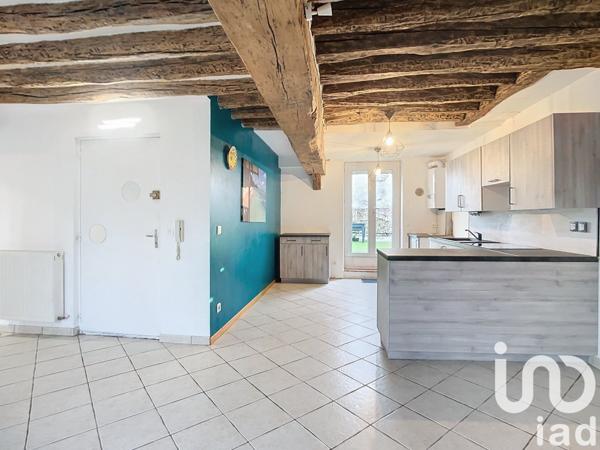 Appartement 2 pièces de 56 m² à Chevry-Cossigny (77173)