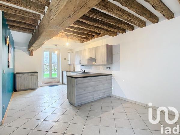 Appartement 2 pièces de 56 m² à Chevry-Cossigny (77173)