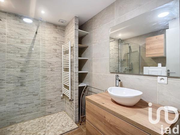 Appartement 2 pièces de 56 m² à Chevry-Cossigny (77173)