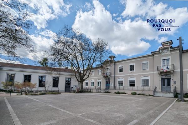 -SOUS COMPROMIS- T4 rénové avec vue à Crépieux