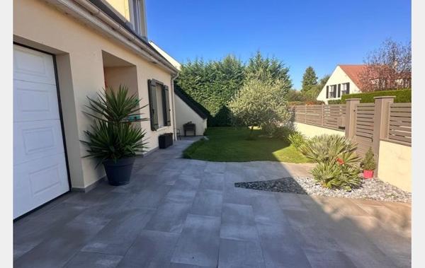 Vente Maison Avec piscine La queue-en-brie   