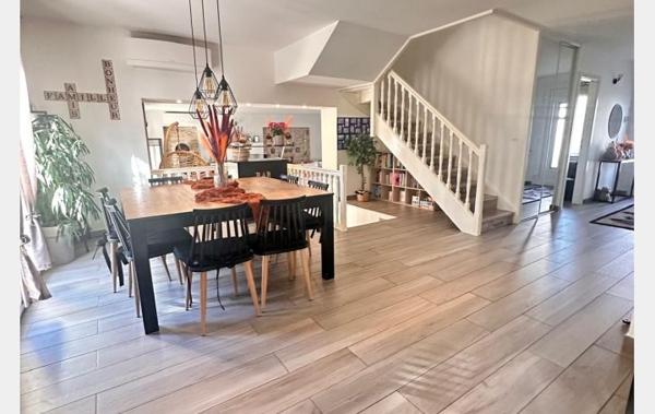 Vente Maison Avec piscine La queue-en-brie   