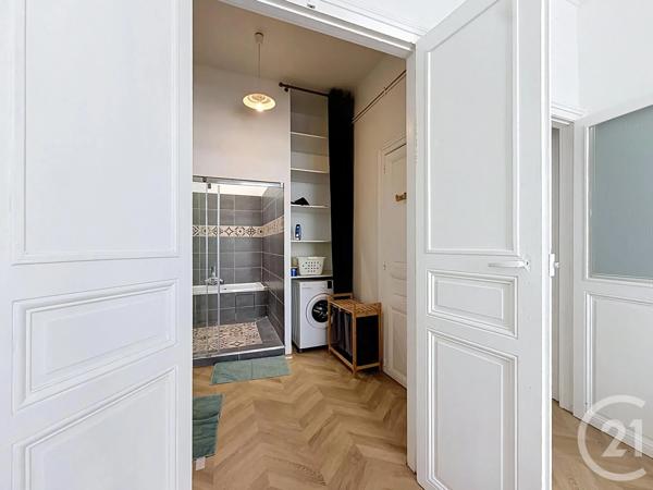 Appartement T4 à vendre  4 pièces - 119 m 2   SETE  - 34