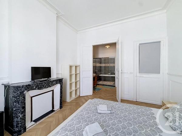 Appartement T4 à vendre  4 pièces - 119 m 2   SETE  - 34