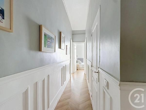 Appartement T4 à vendre  4 pièces - 119 m 2   SETE  - 34