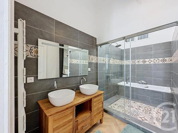 Appartement T4 à vendre  4 pièces - 119 m 2   SETE  - 34