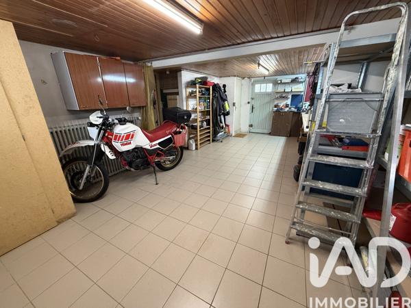 Maison à vendre 6 pièces 121 m² Saintry-sur-Seine