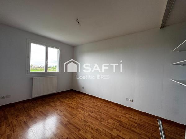 Maison T5 avec parking et jardin coté Toulouse