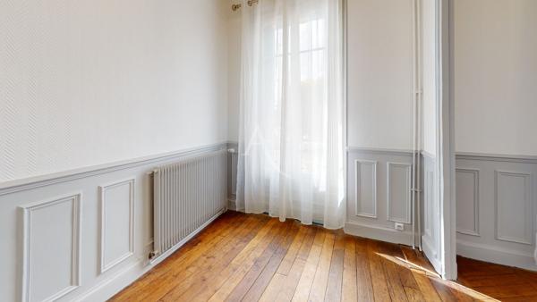 Maison plein centre Gare 5 pièces ? 94 m² ? Vue sur la Marne