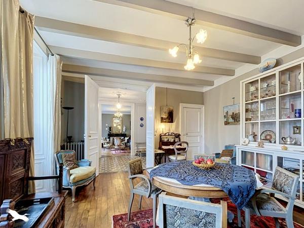 Maison à vendre 450 000 € Jarnac 7 p 190 m² DPE B