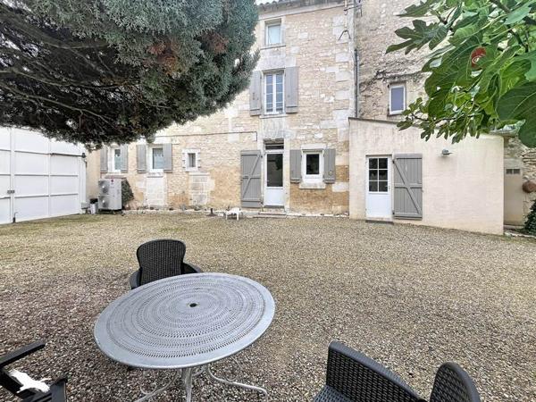 Maison à vendre 450 000 € Jarnac 7 p 190 m² DPE B