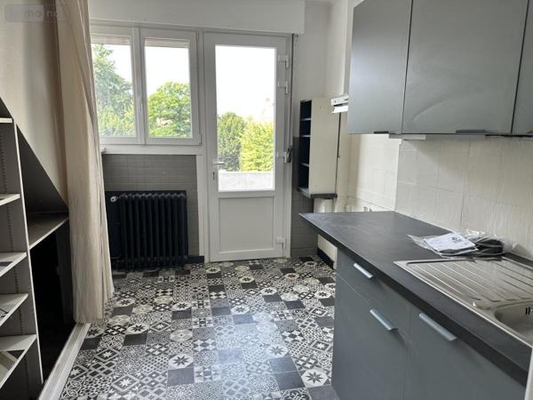 Appartement à louer à Lille dans le Nord (59000), ref : 59017-L281