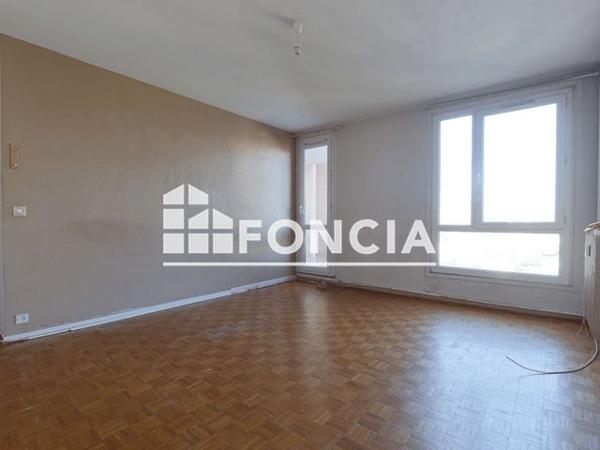 À vendre Appartement 3 pièces 66 m² - Corbeil-essonnes 91250