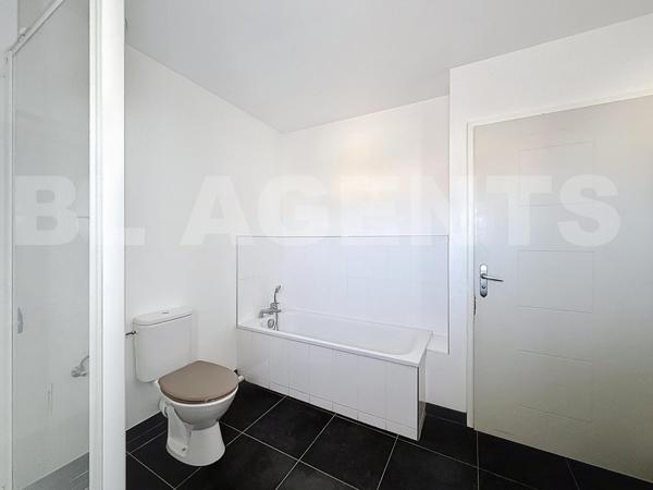 Maison 4 chambres avec jardin et garage 