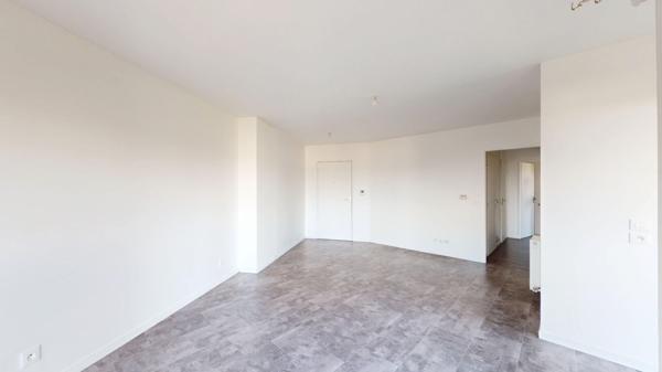 Appartement Châtenay-Malabry 3 pièce(s) 62.33 m2 ; Vue dégagée ; T10 ; Commerces ;