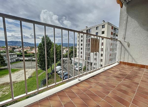 Maison à vendre    3 pièces • 93,40 m2 Urçay