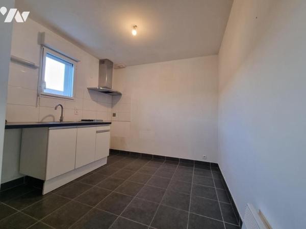 LA TURBALLE , maison de 2010 située à environ 800m de la plage