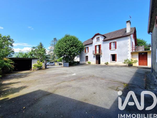 Maison à vendre 8 pièces 240 m² Lestelle-Bétharram