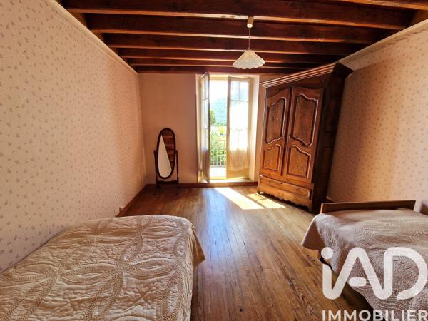 Maison à vendre 8 pièces 240 m² Lestelle-Bétharram