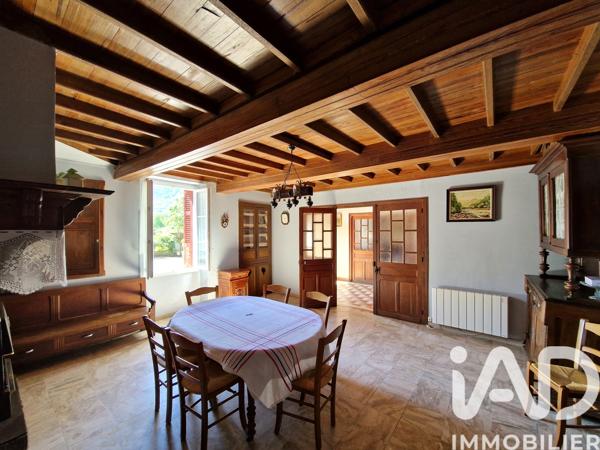 Maison à vendre 8 pièces 240 m² Lestelle-Bétharram