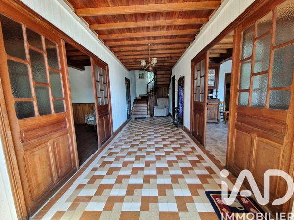 Maison à vendre 8 pièces 240 m² Lestelle-Bétharram