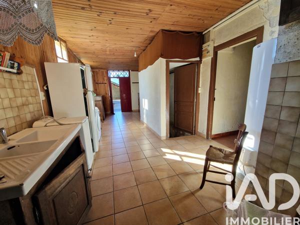 Maison à vendre 8 pièces 240 m² Lestelle-Bétharram